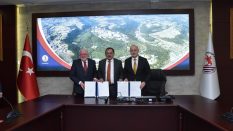 Samsun Üniversitesi ile Ondokuz Mayıs Üniversitesi Arasında YÖS ve Laboratuvar Altyapısı İş Birliği Protokolü İmzalandı