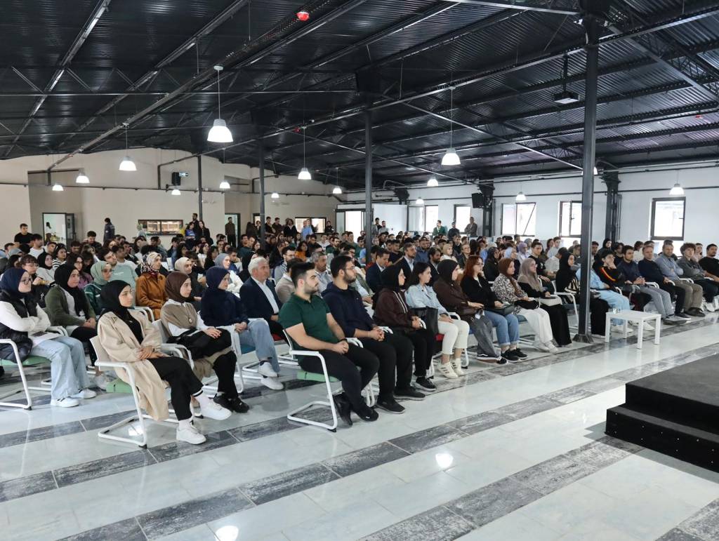 Rektör Aydın (4)